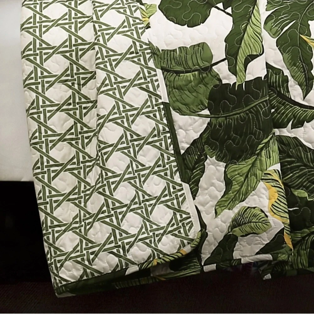 Lush Decor Tropical Paradise Quilt - Leaf Palm Rainforest Reversible 5 Piece Bed